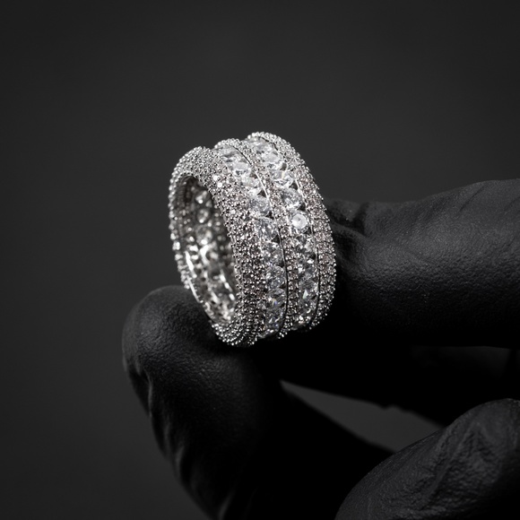 Men's White Gold Plated Iced Cz Two Row Pointer Hip Hop Elegant Eternity Ring - Picture 6 of 6